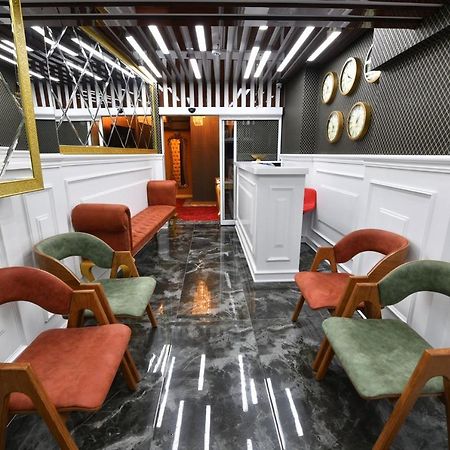 איסטמבול Sea Moon Hotel מראה חיצוני תמונה